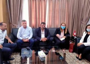 ملفات اجتماعية وتنموية على طاولة لقاء الوزيرة لدى رئيس الحكومة المكلفة بالوظيفة العمومية ونواب عن الكتلة الديموقراطية